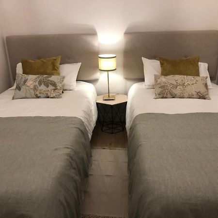 La Casita De El Montan Alta Lejlighed Avilés Eksteriør billede
